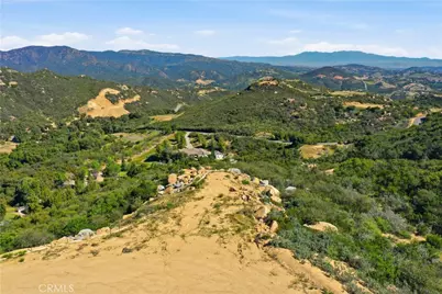 41591 Corte Vista Gusta, Murrieta, CA 92562 - Photo 8