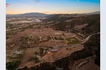 42809 Guava, Murrieta, CA 92562 - Photo 2