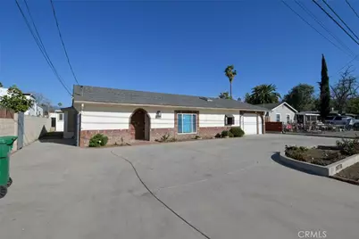 26778 Girard Street, Hemet, CA 92544 - Photo 2