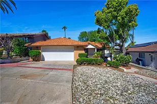 22470 Lighthouse Dr, Canyon Lake, CA 92587 - Photo 2