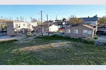 15563 5th, Victorville, CA 92395 - Photo 4