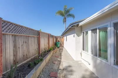 392 San Dimas, Oceanside, CA 92057 - Photo 34