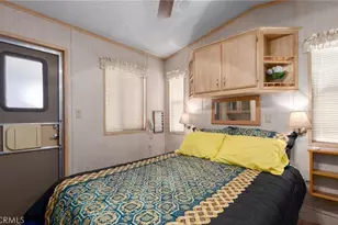 1295 S Cawston Ave, Hemet, CA 92545 - Photo 8