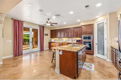 218 Clayton Parkinson Court, Fallbrook, CA 92028 - Photo 18