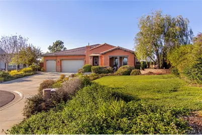 218 Clayton Parkinson Court, Fallbrook, CA 92028 - Photo 4