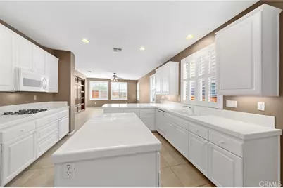 30255 Fetzer Circle, Murrieta, CA 92563 - Photo 18