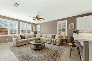 30255 Fetzer Cir, Murrieta, CA 92563 - Photo 8