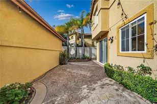 43487 Paisano Ct, Temecula, CA 92592 - Photo 8