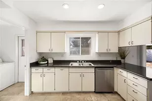 28245 Windsor, Menifee, CA 92586 - Photo 12