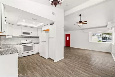 29837 Buena Tierra, Menifee, CA 92586 - Photo 10