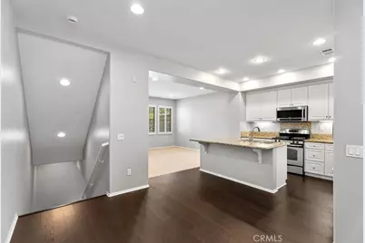 117 Silverado, Irvine, CA 92618 - Photo 8