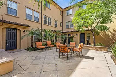 117 Silverado, Irvine, CA 92618 - Photo 4