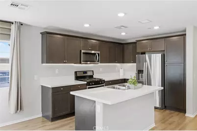 35741 Starling #2204, Murrieta, CA 92563 - Photo 4