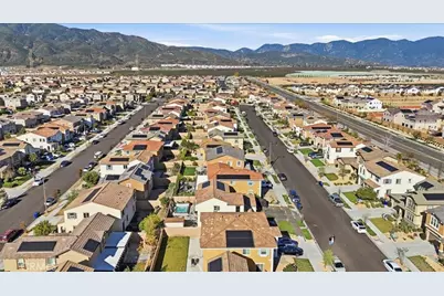 5236 Collard Avenue, Fontana, CA 92336 - Photo 6