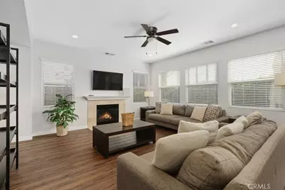 33845 Sattui, Temecula, CA 92592 - Photo 8