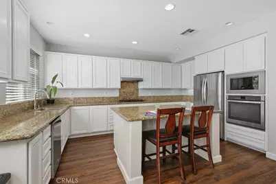 33845 Sattui, Temecula, CA 92592 - Photo 12