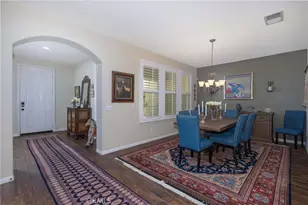 35385 Summerholly Ln, Murrieta, CA 92563 - Photo 10