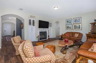 35385 Summerholly Ln, Murrieta, CA 92563 - Photo 18