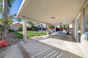 30354 Falcon Point Ct, Murrieta, CA 92563 - Photo 34