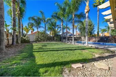 30354 Falcon Point Court, Murrieta, CA 92563 - Photo 32
