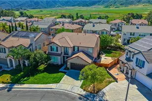 24089 Golden Mist, Murrieta, CA 92562 - Photo 4