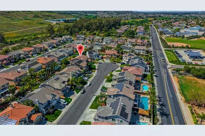 24089 Golden Mist, Murrieta, CA 92562 - Photo 6
