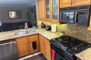 26933 Mandelieu, Murrieta, CA 92562 - Photo 4