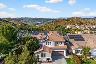 31860 Willow Wood Ct, Lake Elsinore, CA 92532 - Photo 4