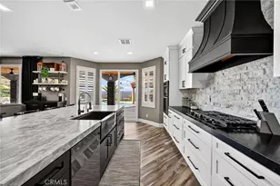 31860 Willow Wood Ct, Lake Elsinore, CA 92532 - Photo 12