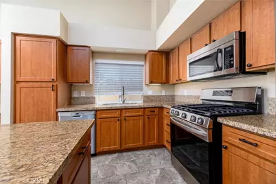 43240 Corte Almonte, Temecula, CA 92592 - Photo 18