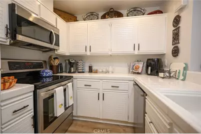 25671 Le Parc #8, Lake Forest, CA 92630 - Photo 10