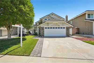 39908 Falcon Way, Murrieta, CA 92562 - Photo 2