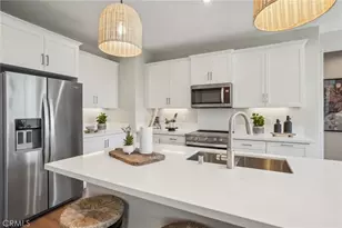 6377 Moonfire Ln, Fontana, CA 92336 - Photo 8