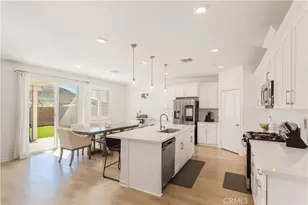 34438 Coconut Cir, Winchester, CA 92596 - Photo 6