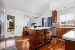 40160 Calle Yorba, Murrieta, CA 92562 - Photo 2