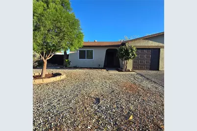 2046 Calle Diablo, Hemet, CA 92545 - Photo 2