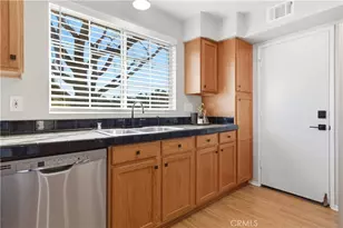 43445 Corte Almeria, Temecula, CA 92592 - Photo 12