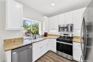 32798 Caserta Dr, Temecula, CA 92592 - Photo 14