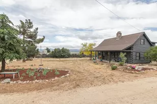 37325 Bohlen, Anza, CA 92539 - Photo 2