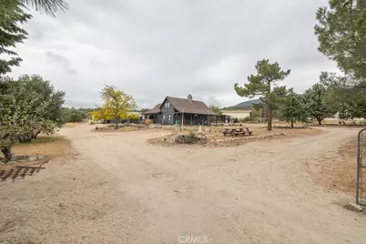 37325 Bohlen, Anza, CA 92539 - Photo 2