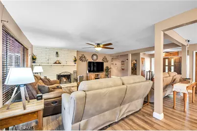 25907 New Chicago, Hemet, CA 92544 - Photo 16