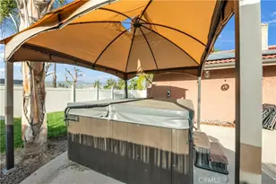 25907 New Chicago, Hemet, CA 92544 - Photo 36