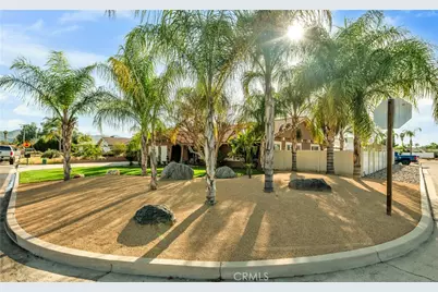 25907 New Chicago, Hemet, CA 92544 - Photo 4