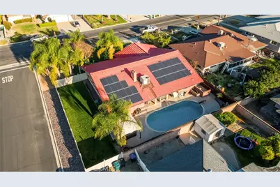 25907 New Chicago, Hemet, CA 92544 - Photo 38