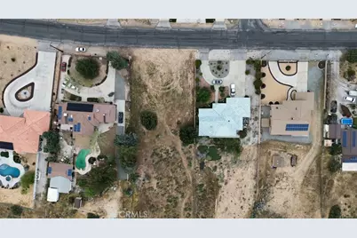 18155 Orange, Hesperia, CA 92345 - Photo 2