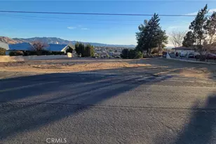 18155 Orange, Hesperia, CA 92345 - Photo 1