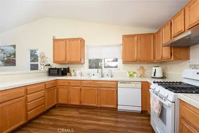 1948 Medoc, San Jacinto, CA 92583 - Photo 12