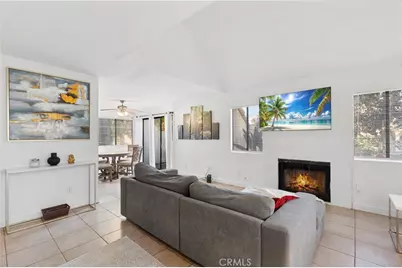 313 N Melrose #C, Vista, CA 92083 - Photo 4