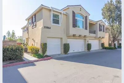 35864 Hazelhurst #1, Murrieta, CA 92562 - Photo 2