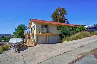 29360 Vacation, Canyon Lake, CA 92587 - Photo 4